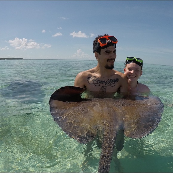 Meet your Posher, Destiny - Picture 4 of 6